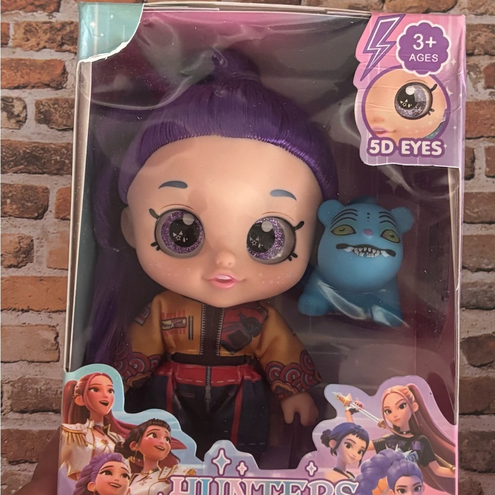 Demon Hunters rumi Purple Hair Doll with Blue Companion